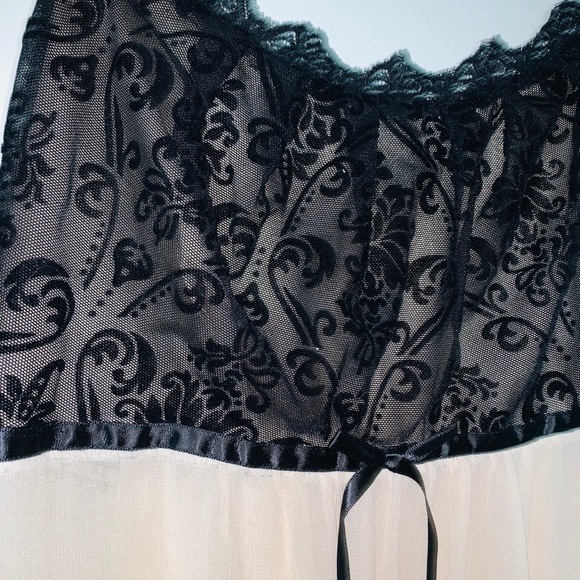 Linea donatella full length sheer night gown women, blush,not worn - Picture 7 of 10